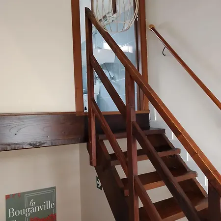 La Bouganville Bed & Breakfast *